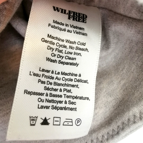 Wilfred Free Gray Crop Top with cutout in XS - Picture 4 of 5